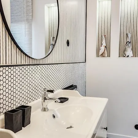 Signature - Proche Deauville - Welkeys * Vieux-Bourg (Calvados)